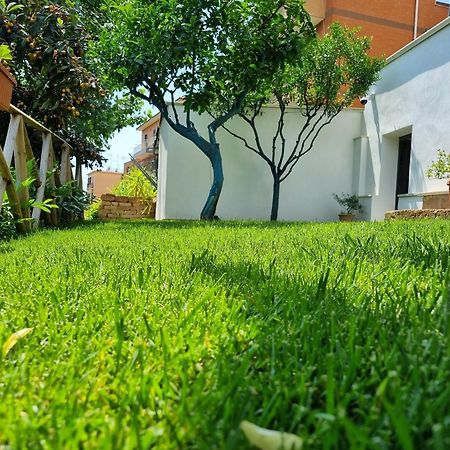 Appartamento Villa Maria Near Policlinico Gemelli Rome Buitenkant foto